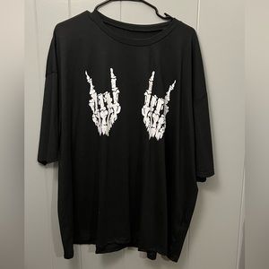 Skeleton graphic tee